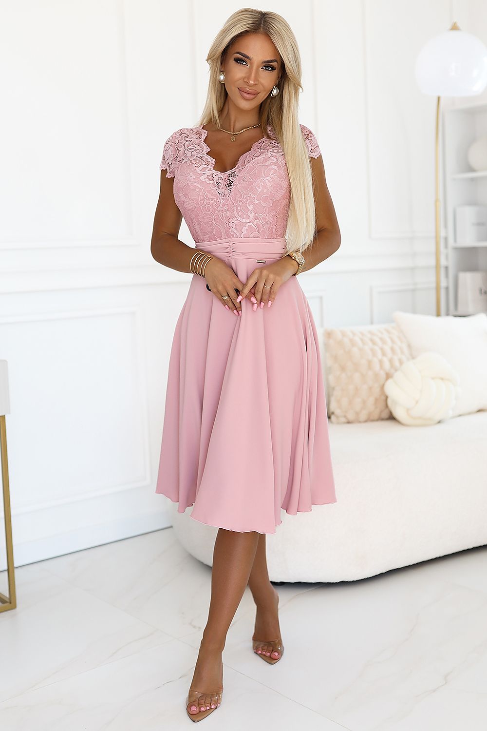 Рокля в розово с дантела и широка пола от AuroraBG 🌸 Sweet Lace – Нежност и стил в едно